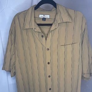 Tommy Bahama button down short sleeve tan mens L